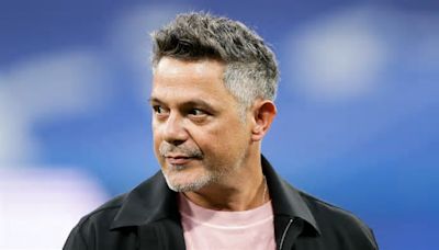 Los versos de madrugada de Alejandro Sanz que parecen tener una clara destinataria - Cadena Dial