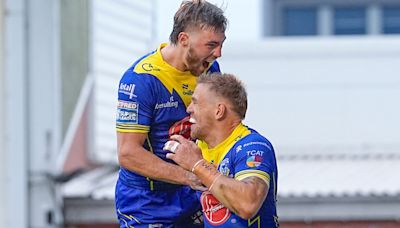 Warrington Wolves 30-18 Leeds Rhinos: Matt Dufty scores two tries as Rhinos lose in front of new head coach Brad Arthur