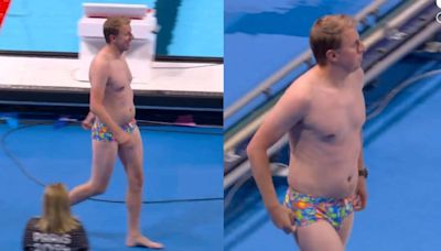 JO de Paris 2024 : Dans la piscine olympique, ce n’est pas un nageur qui est allé récupérer ce bonnet égaré