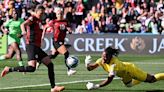 Christine Sinclair misses penalty and chance to become first player to score at six World Cups as Canada draws with Nigeria