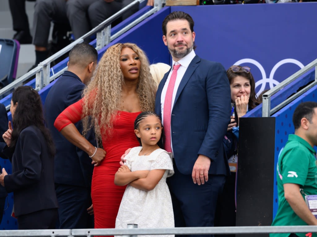 Serena Williams’ Daughter Gets the ‘Umbrella’ Treatment from Dad Alexis Ohanian — But Don't Praise Him for It