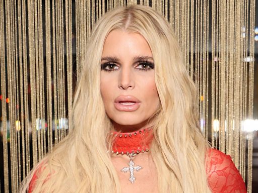 Jessica Simpson shuts down fans' claim that she's drinking again: 'You have me very misunderstood'