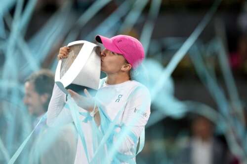 Swiatek saves 3 match points to beat Sabalenka in Madrid Open final