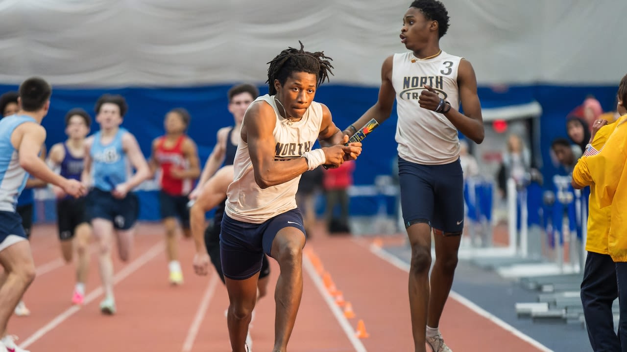 Toms River North leads N.J. in the 4x400 C of A at 2024 Penn Relays