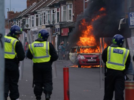 Name and shame rioters, Prime Minister says amid bid to crack down on disorder