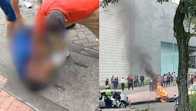 Balacera frente a conocido centro comercial: atacaron a presunto ladrón y le quemaron moto
