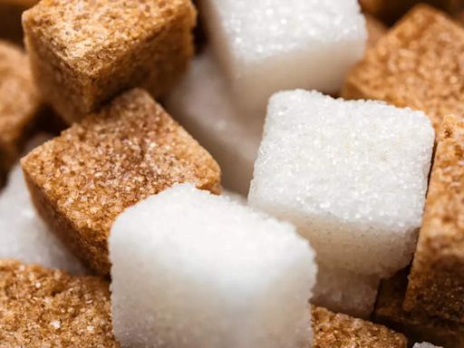 Brown VS White Sugar Benefits: Which is healthier | - Times of India