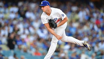 Dodgers place Phillips on IL, activate Treinen