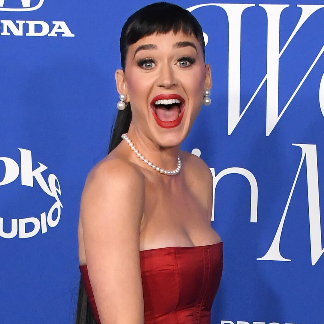 The Original Lyrics to Katy Perry's "Teenage Dream" Will Blow Your Mind - E! Online