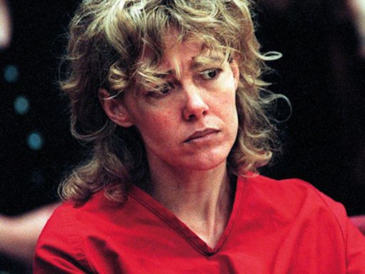 Mary Kay Letourneau and the Forever Shocking Story of Her Criminal Affair With Her Student - E! Online
