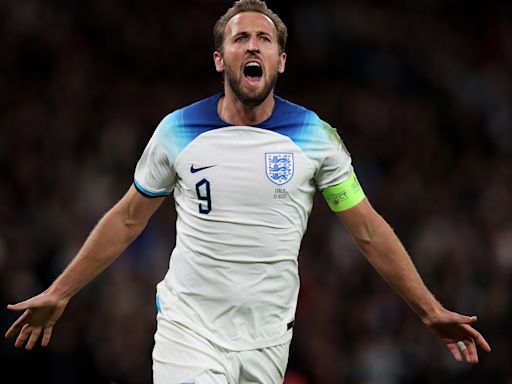 Shearer out, star exiled by Southgate in - Kane reveals his all-time England XI