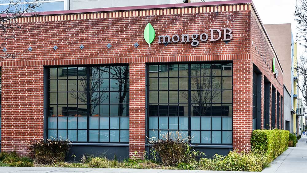 MongoDB Stock Sinks As Company Lowers Guidance, Adding To Software Sector Woes