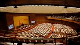 Vietnam lawmakers to hold extraordinary meeting on personnel issues