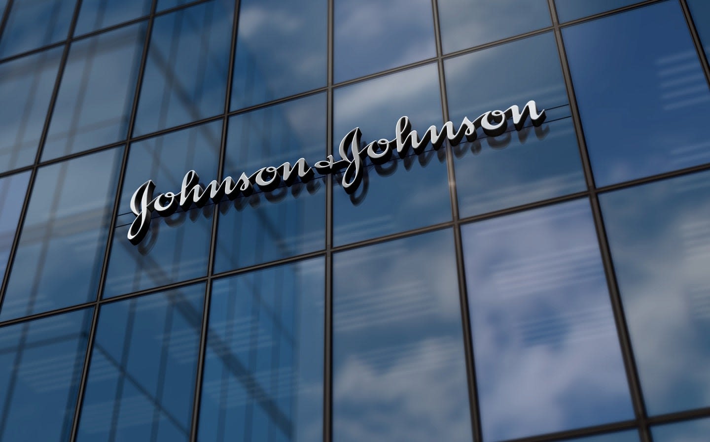 Johnson & Johnson’s RYBREVANT trial shows improved response rate