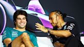 Hamilton revela la gran afición de su perro Roscoe: "Hacer caca en el motorhome de Fernando Alonso"