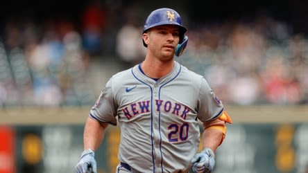 Pete Alonso socks two homers, Mets shellack Rockies 9-1