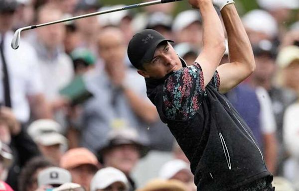 Jordan Spieth’s left wrist injury isn’t getting better; it’s also not getting worse