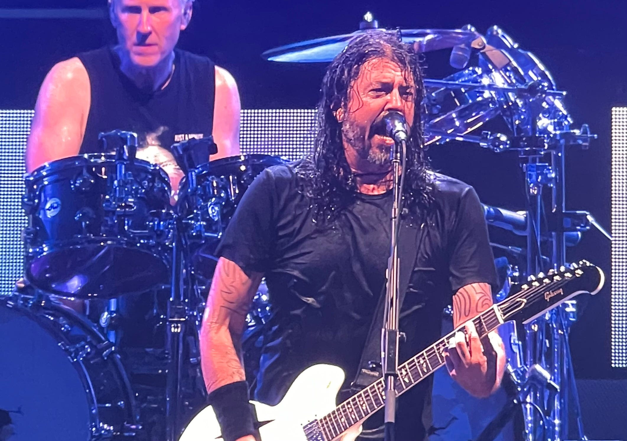 Grohl and Foo Fighters make another loud statement at Fenway