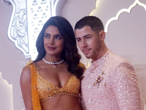 De Kim Kardashian a Priyanka Chopra: los mejores looks de la boda de Ambani y Radhika Merchant