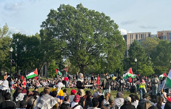 Hundreds of Ohio college students protest Israel-Hamas war