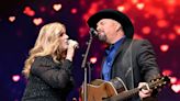 Garth Brooks And Trisha Yearwood Gave Each Other The Same Anniversary Gift