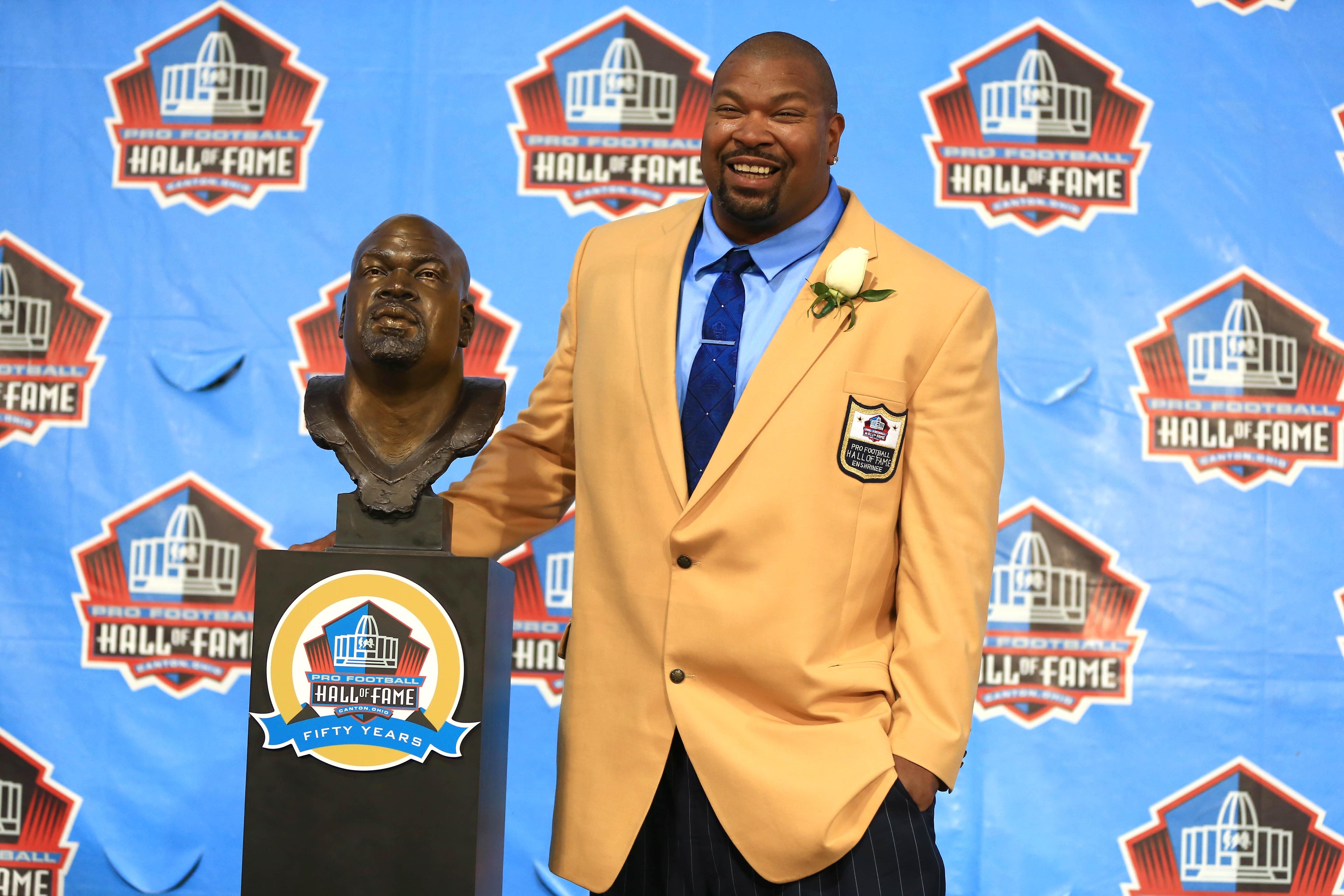 Larry Allen, former Dallas Cowboys great and Pro Football Hall of Famer, dies at 52