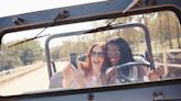 Près d’un tiers des jeunes se filme ou fait des selfies en conduisant