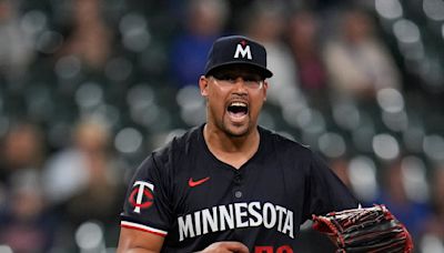 Twins closer Duran earns save in first game off injured list