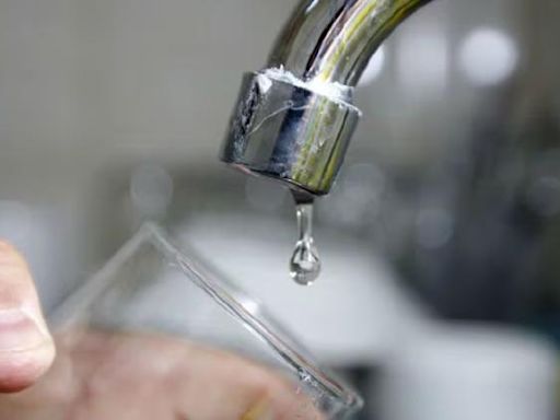 Denuncian escasez de agua en colonia Lázaro Cárdenas