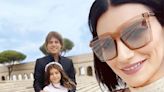 La hija de Laura Pausini celebra la Comunión rodeada del cariño de sus padres y sus hermanos veinteañeros