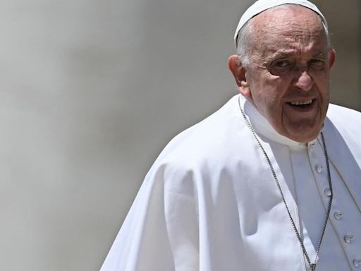 El papa Francisco se disculpa tras decir que hay “mariconadas” en seminarios