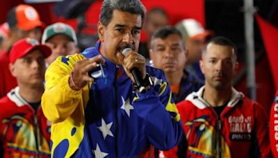 El motivo por el que Nicolás Maduro va siempre con el chándal de la bandera venezolana