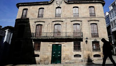 La familia Franco sigue sin abrir al público la Casa Cornide desde hace 3 años, según denuncia el BNG