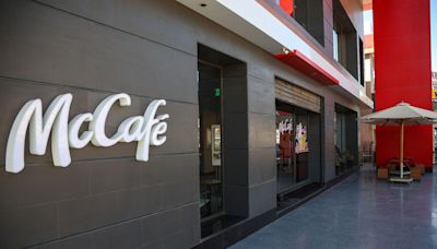 Anti-Israel Boycotts Hurting McDonald’s, KFC in Asia, Mideast