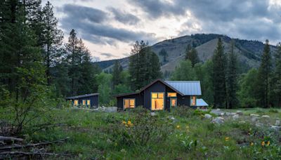 The Pleasures of a One-Bedroom, One-Bathroom Cabin