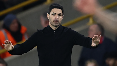 Mikel Arteta told his Arsenal side are 'too cautious' to win trophies as Jens Lehmann blasts Gunners boss for dropping 'brave' Aaron Ramsdale in favour of David Raya | Goal...