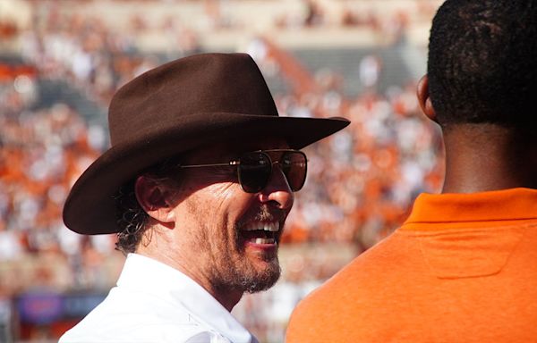 Texas Fan Matthew McConaughey Ready For Big House Showdown Vs. Michigan