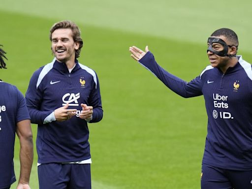 Francia, con Griezmann para la batalla ante Bélgica