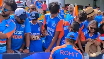 'Nice Gesture by Ro...': After IND vs AFG, Rohit Sharma Makes His Young Fans' Day With Autographs - WATCH - News18