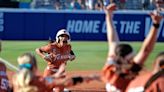 Texas bats light up Florida, Horns advance to semifinals