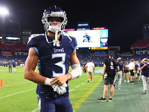 Titans Decline Caleb Farley's Fifth-Year Option