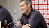 Valverde renueva su compromiso con el Athletic y firma por una temporada más