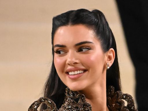 Kendall Jenner poses naked on sun lounger after reuniting with Bad Bunny