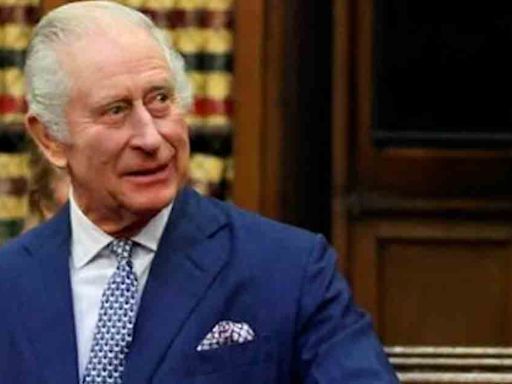 El rey Carlos revela que perdió el sentido del gusto por tratamiento contra el cáncer
