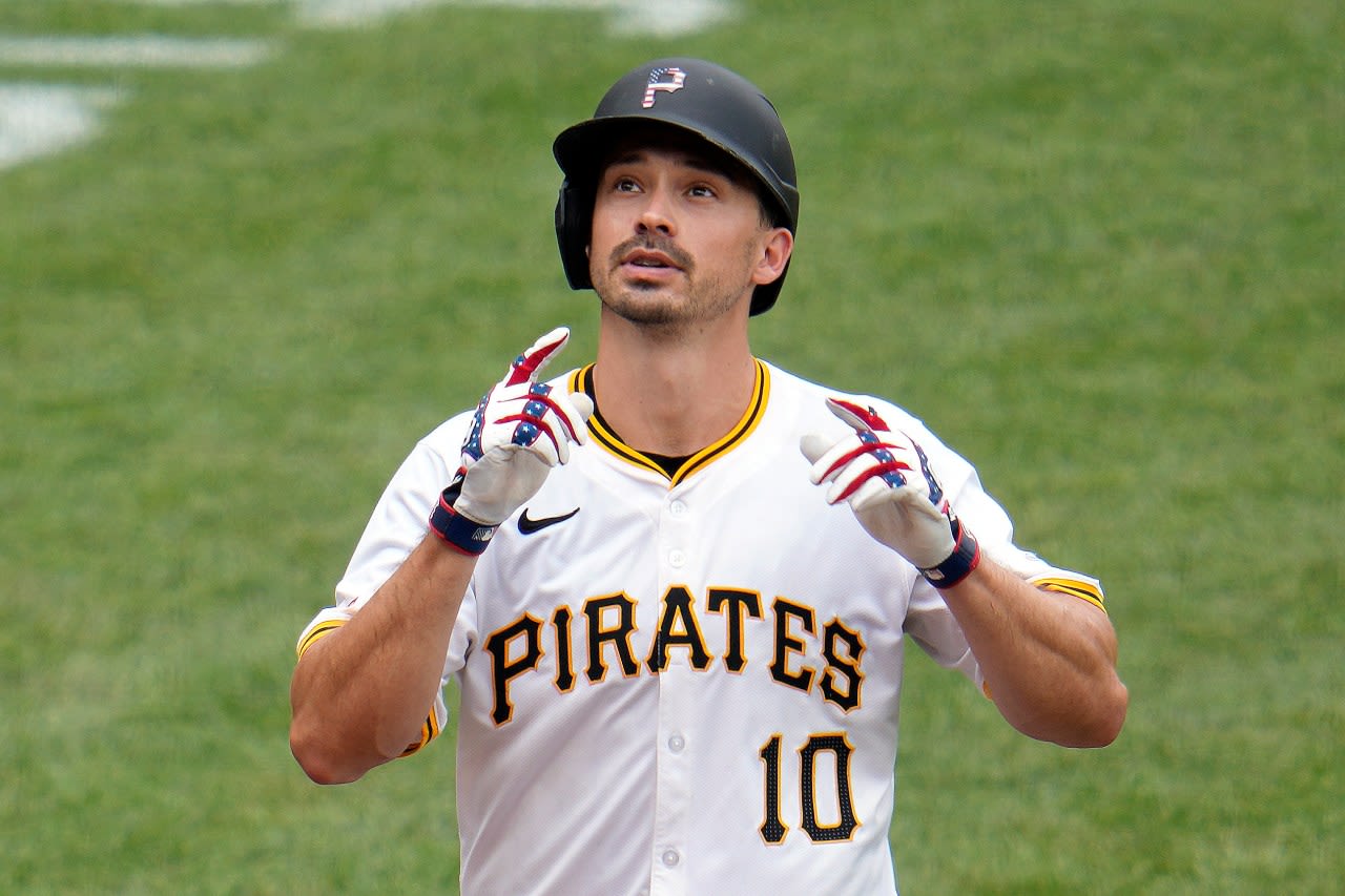 Pirates' All Star returns to lineup after brief absence