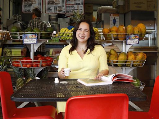 Author explores the secrets of the Cuban coffee ventanitas of Miami in this book