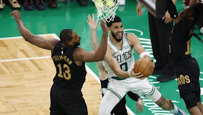 Los Celtics minan la moral de los Cavaliers ya en el primer partido