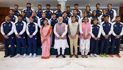 'Confident our athletes will give their best and make India proud'- PM Modi meets Olympics-bound Indian contingent