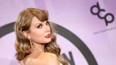 Taylor Swift will write and direct a feature film