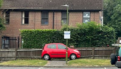 Driver's extreme step to stop parents parking on 'their' road for school drop-off